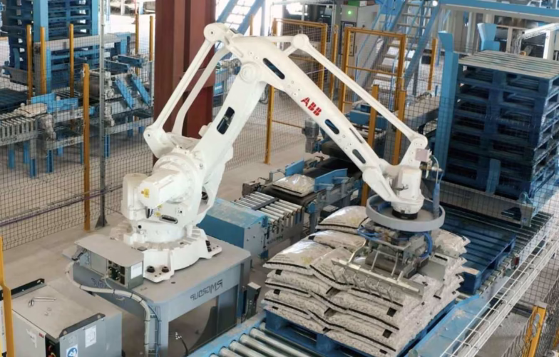 What Is Automated Palletising & Is It Right for Your Production Line?
